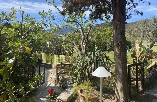 Bonalaccia-Filetto Apartment | CasaScala: Two-room apartment with pool, quiet area -Zweizimmerwohnung