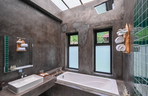 Na Mueang Hotel | Cascade Tara