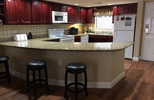 Gatlinburg Condo | Cascading Creek/Gatehouse Condos/2BR/1st floor/no steps