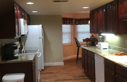 Gatlinburg Condo | Cascading Creek/Gatehouse Condos/2 Bedr./6th Floor