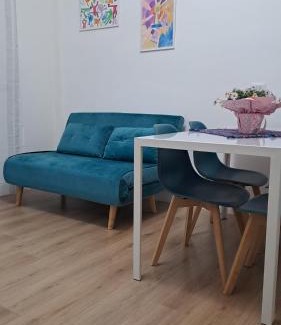 Quartiere XXIV Don Bosco Apartment | Casetta a Roma CIR 27426