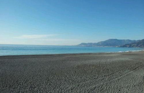 Vallecrosia Apartment | Casetta del Sole