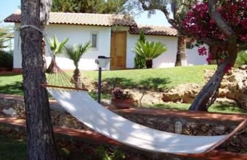 Noto Marina House | “Casetta Giuliana surrounded by a beautifull garden" "ideal for a pair" - Wi-fi Internet