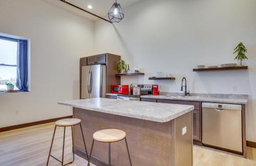 Cashton Apartment | Cashton Studio Apartment Steps to Downtown!