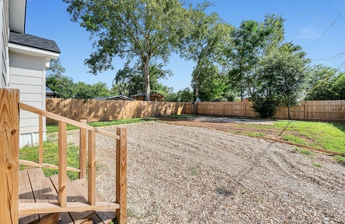East Riverside House | Casita de Ruthie- 5 Minutes to Silos