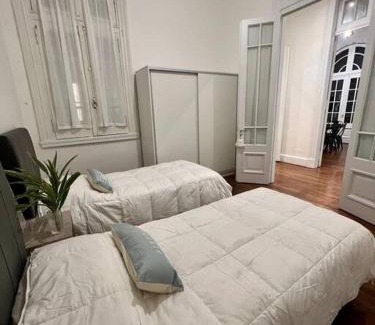 Abasto Apartment | Casona Colonial cerca de Palermo 10 PAX Parrilla