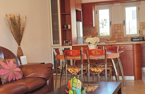 Maleme Villa | Cassiopeia 1-Bedroom Apartment on beach with pool