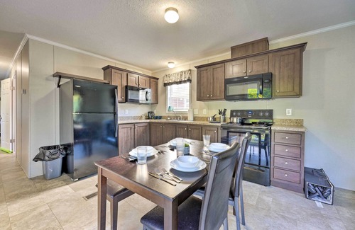 Cassopolis Cabin | Cassopolis Cabin, Little Fish Lake On-Site!