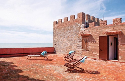 Campo Ascolano House | Castello sulla Spiaggia