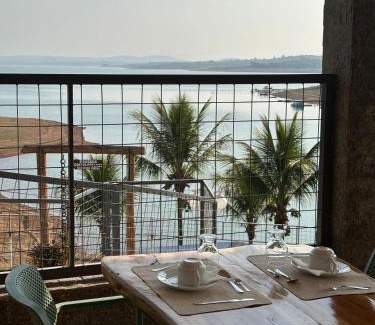 Fama Hotel | Castelo do Lago Hotel e Restaurante