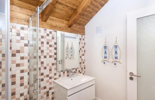 Leixões House | Castle Beach House
