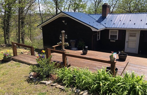 Berkeley Springs House | Castle View Quarters