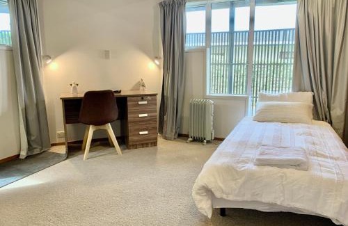 Castor Bay Bed & Breakfast | Castor Bay Coastal Escape Walk to Beach