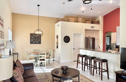 Casas Adobes House | Catalina Dream Home has Southwest Style & Mountain Views. Pool. 3bd 2bath