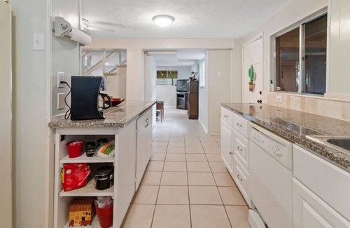 Cedar Lane House | Catch N Relax on Caney Creek