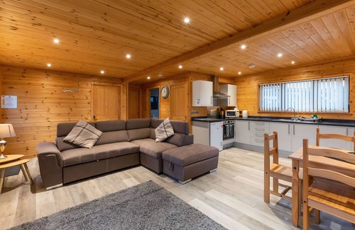 Ely Cabin | Cathedral View 3 - Luxury Lodge with Hot Tub