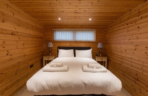 Ely Cabin | Cathedral View 3 - Luxury Lodge with Hot Tub