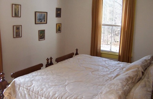 Big Indian Cabin | Catskill Mountains Retreat - 16 Bedrooms