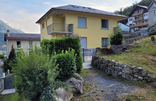 Cauterets Apartment | Cauterets, Les Arroques, 5 mins from the center and the Lys gondola. free WIFI