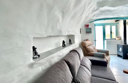 Cullar House | Cave house Yara with pool and facilities for PRM