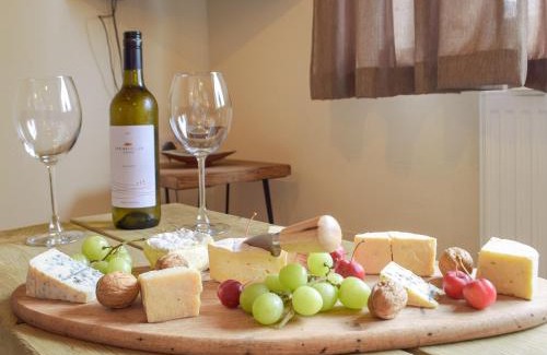 Cenarth House | Caws Cottage - Lancych