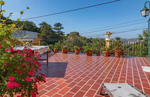Sintra Apartment | Cazal da Saúde Suite W/Pool by LovelyStay