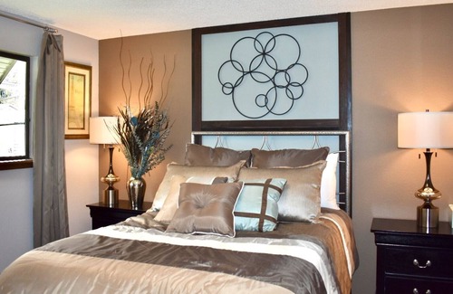 Baker City House | CBH - Enjoy a stylish experience at this centrally-located home!