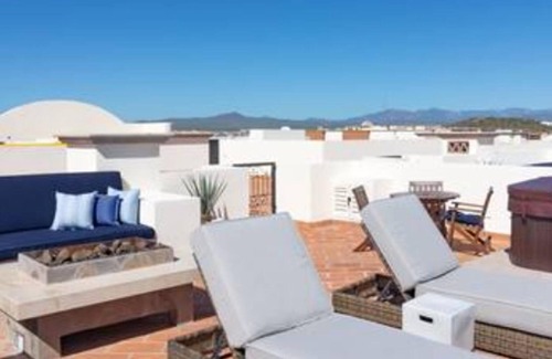 Los Cabos Condo | CCV Quivira-2BR Penthouse w/Rooftop FirePit/HotTub, Golf!