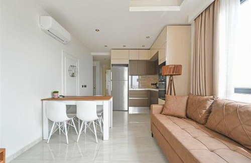 Mahmutlar Apartment | Cebeci Towers residence first coastline