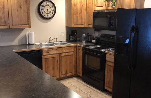 Blanding Condo | Cedar Canyon Condos