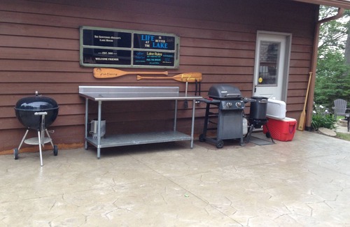 Webster Ski Chalet | Cedar Chalet with Hot Tub on Devils Lake, Webster, WI