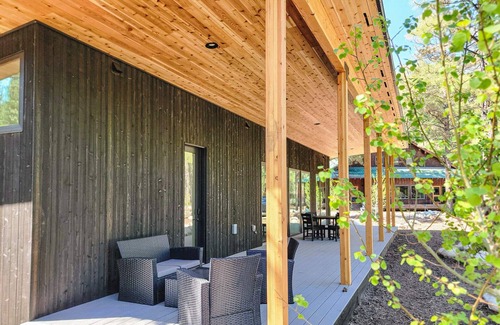 Mazama Cabin | Cedar Falls Cabin At The Inn At Mazama