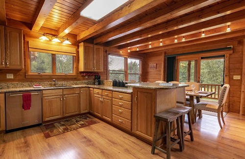 Wilmington House | Cedar Log Home sits on 41.87 private acres with mountain and meadow views