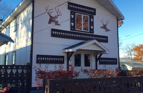 Prudenville Cottage | Cedar Oaks Lakeside Resort - Houghton Lake - Formally Ohana/Riviera Resort.