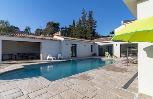 Preconil House | Cedelen by Interhome