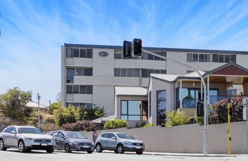Fremantle Apartment | Celina's Ocean View Studio