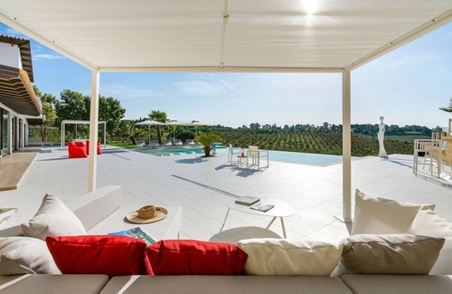 Ribera Villa | Cella Mimavi - Three Bedroom Villa, Sleeps 6