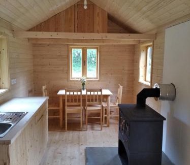 Vyprachtice Cabin | Celoroční GLAMPING v pohodlném domečku