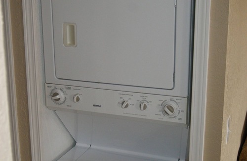 Ocean Shores Condo | Center of Town w/Fireplace - free Wi-Fi.