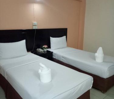 Trang Hotel | Centerpoint Hotel