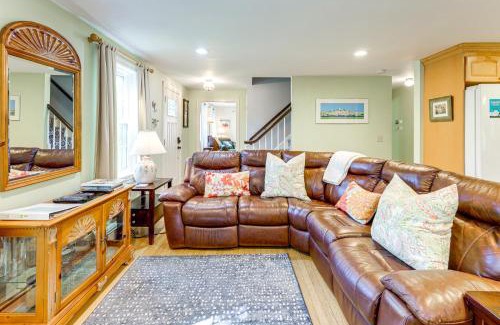 Centerville House | Centerville Escape with Pool about 3 Mi to Beach!