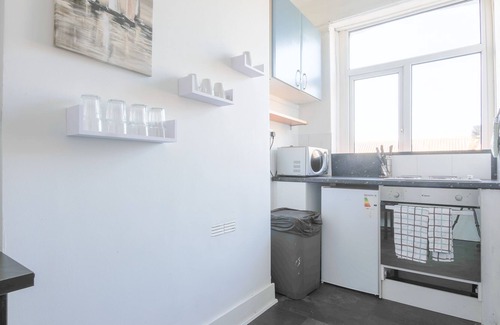 Grangetown Apartment | Central 1Bed Flat next to City Centre/Cardiff Bay