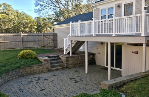 West Dennis House | Central A/C, Walk to Beach, Gated Yard, Wifi, HD TV, Gas Grill, Firepit