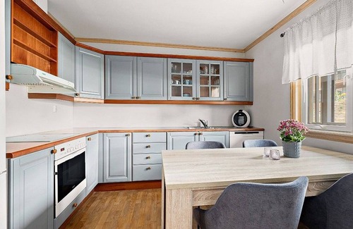 Voss Apartment | Central Apartment with a View