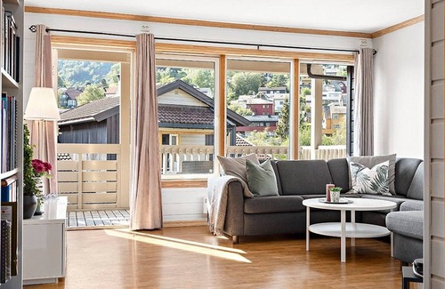 Voss Apartment | Central Apartment with a View