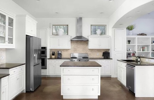 Tarrytown House | Central Austin Home w/Pool/Spa/5 mins Downtown