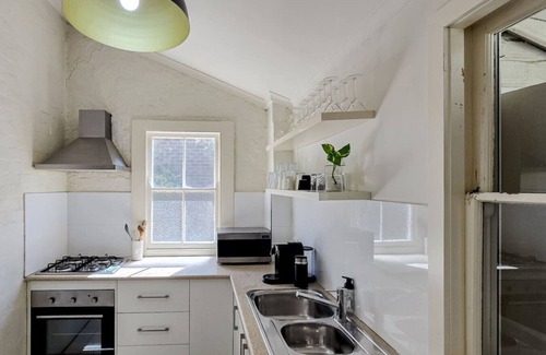 Wagga Wagga House | Central Charm on Best Street