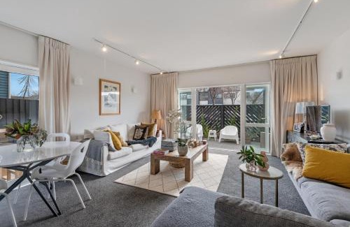 Christchurch City Centre Bed & Breakfast | Central City Comfort and Style