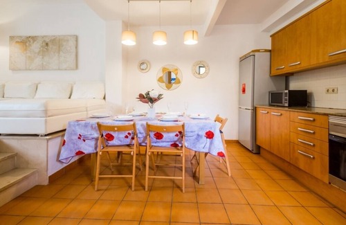 Sant Feliu de Guixols Ski Chalet | Central house near the beach with private pool