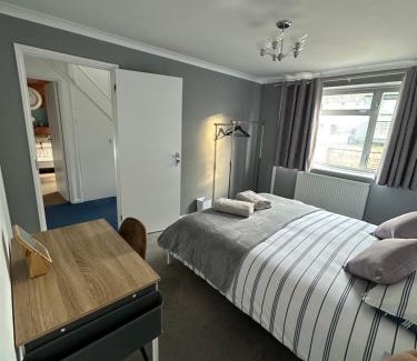 Kidlington House | Central home Kidlington